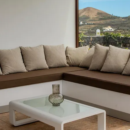 Villa Barrilla By Villalize