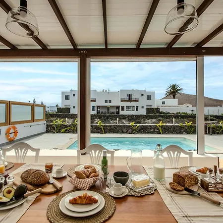 Barrilla By Villalize Villa Tinajo
